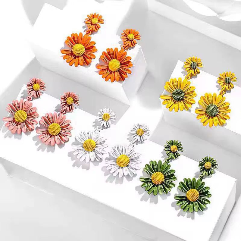 Daisy Drop Earrings
