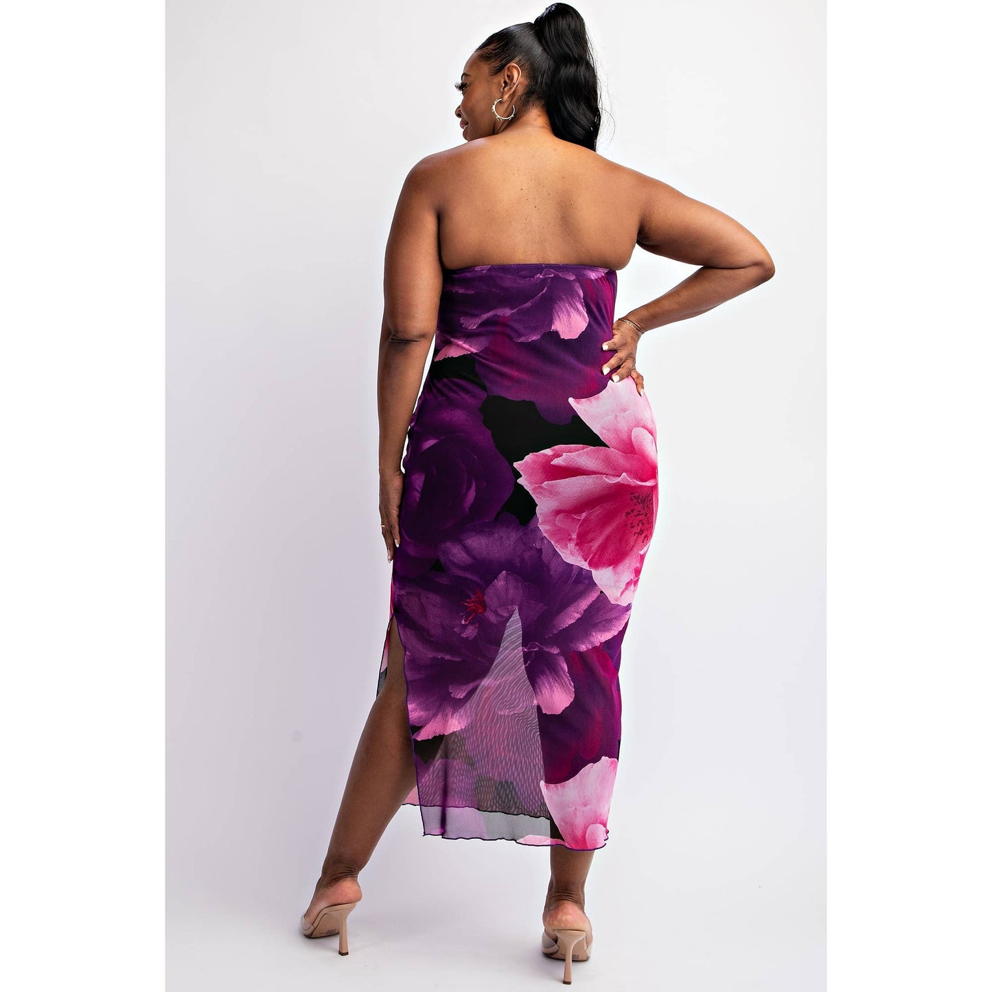 MESH PRINT STRAPLESS DRESS WITH SLIT “7even Curves”