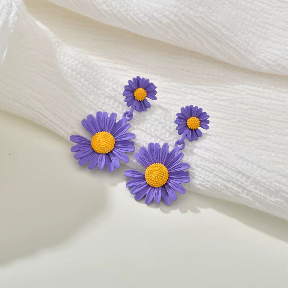 Daisy Drop Earrings