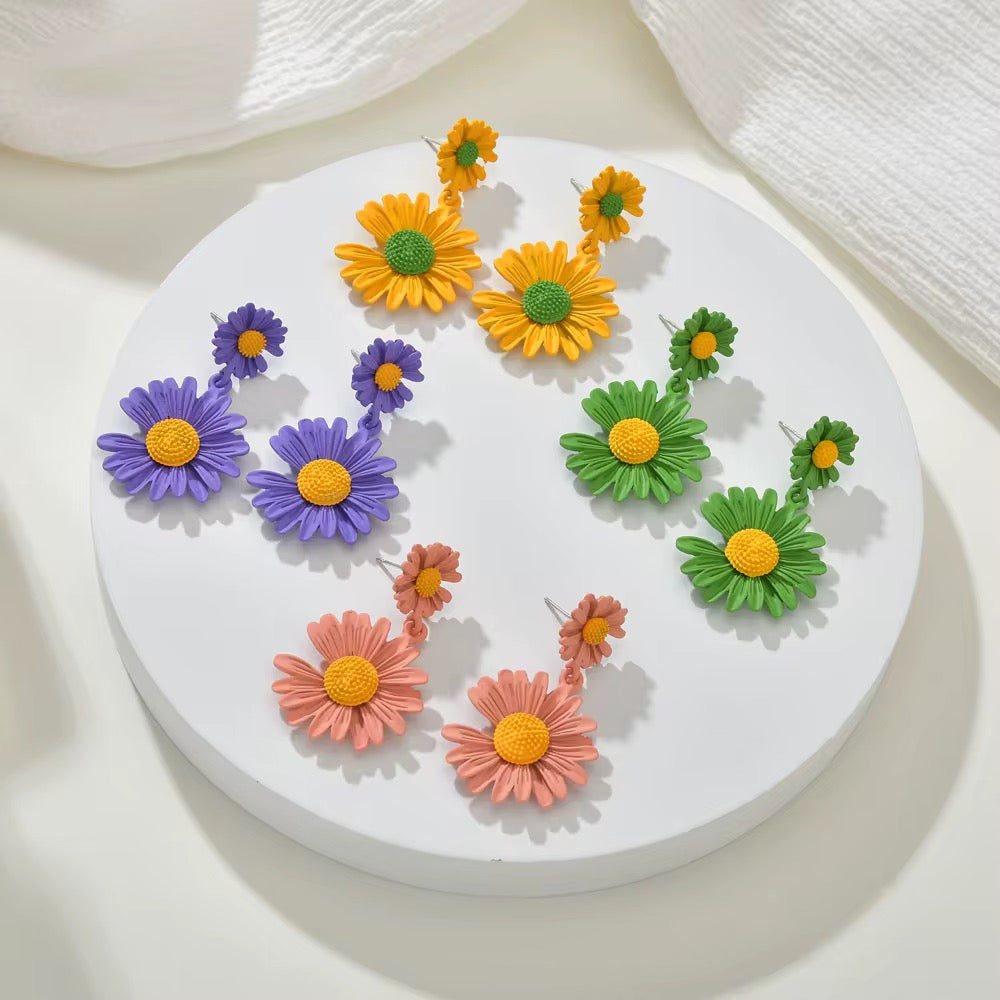 Daisy Drop Earrings