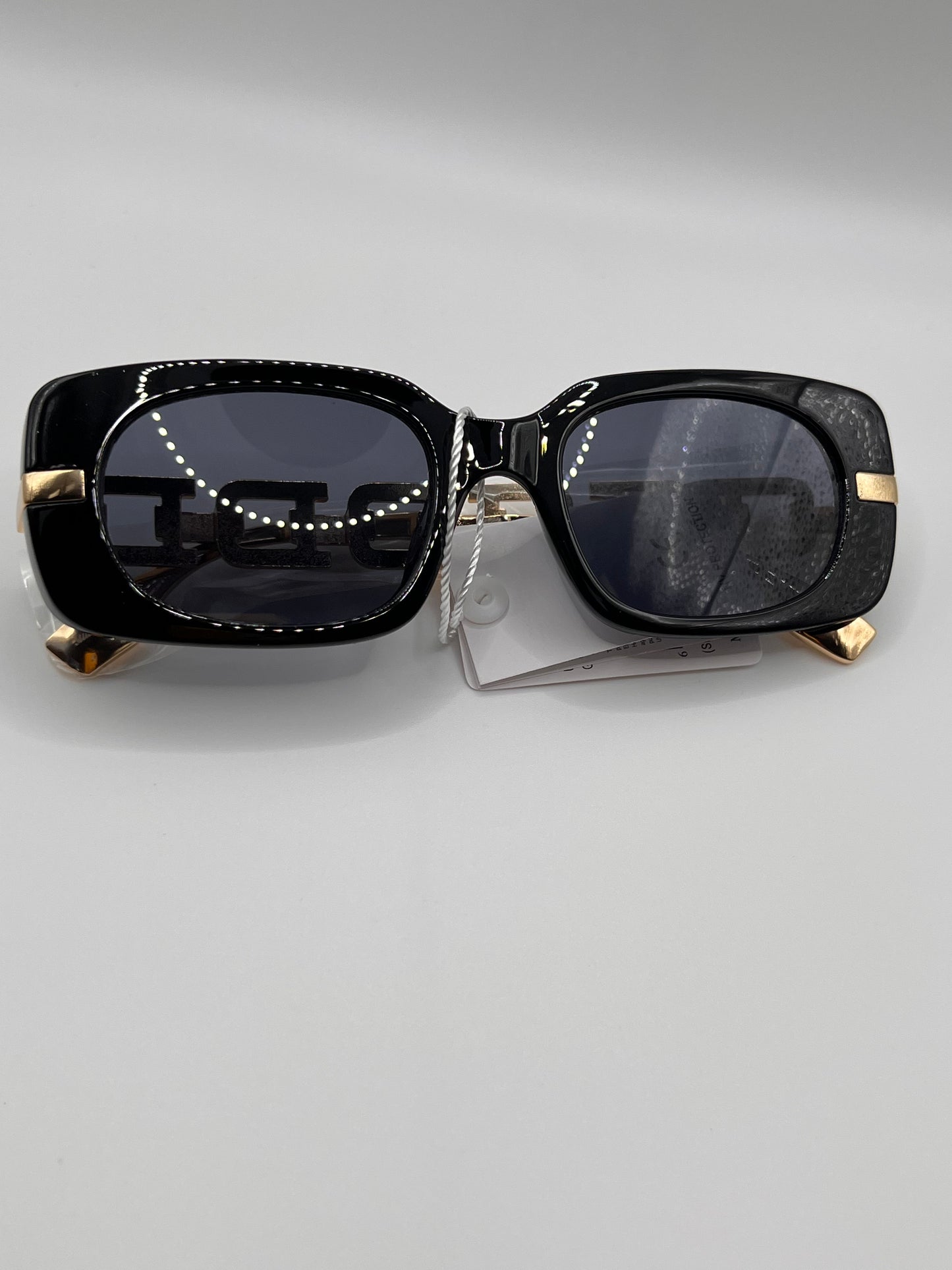 Chunky Chain Style Leg Solid Color Frame Sunglass