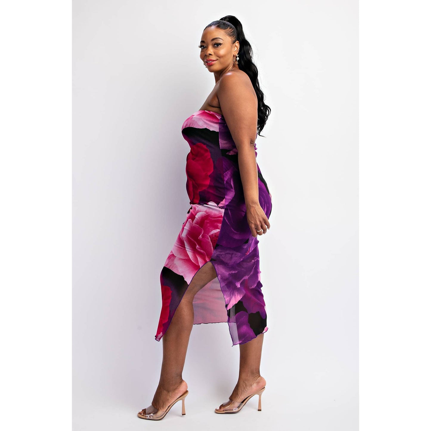 MESH PRINT STRAPLESS DRESS WITH SLIT “7even Curves”